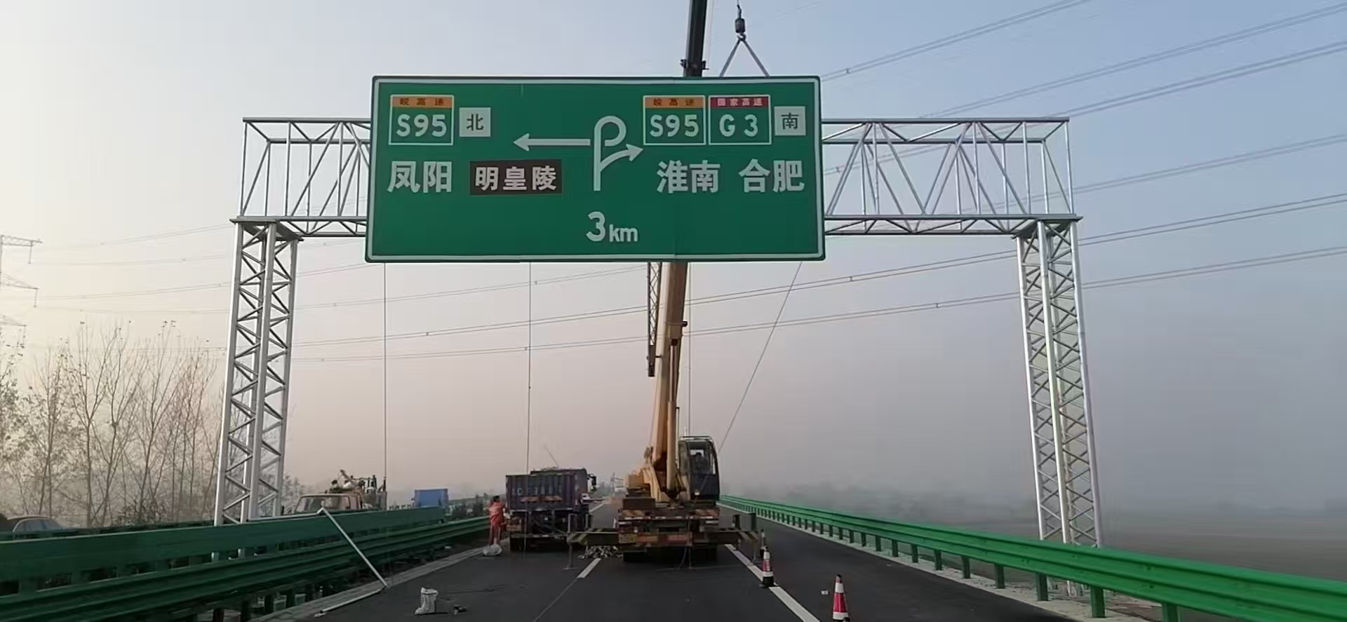 内江市八角杆桥梁限高架 - 价格